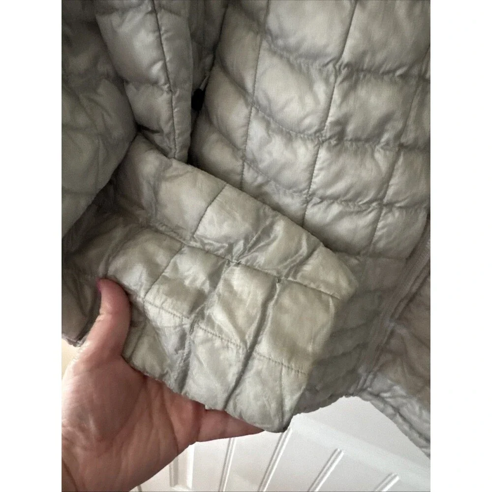 The North Face Mens Thermoball Eco Puffer Jacket Grey XL Quilted Lightweight